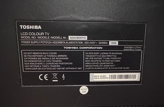 TV (Toshiba 32AV605PG TV 32 tum svart)