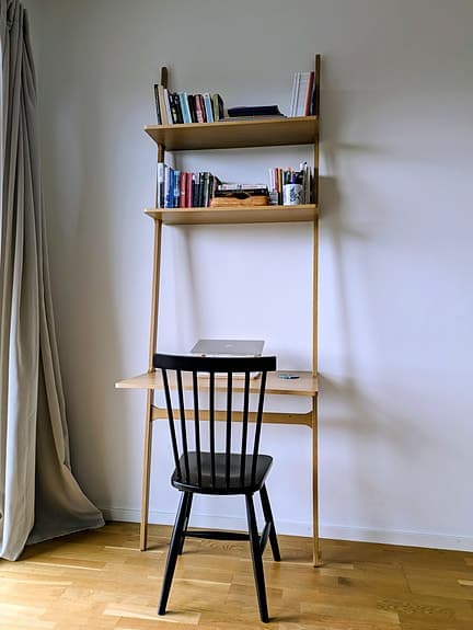 Swedese Libri skrivbord i ek