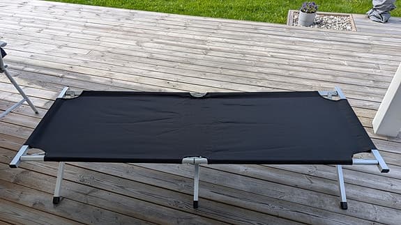 Camping säng, fältsäng