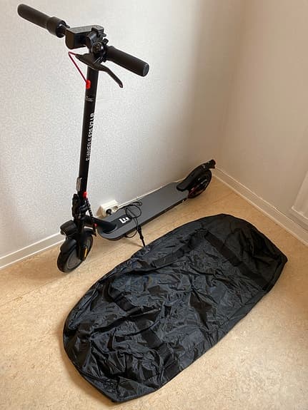 Bag till elsparkcykel (oanvänd)