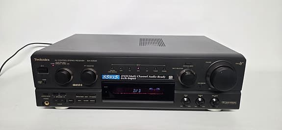 Technics SA-AX540 förstärkare med skivspelaringång