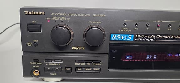 Technics SA-AX540 förstärkare med skivspelaringång