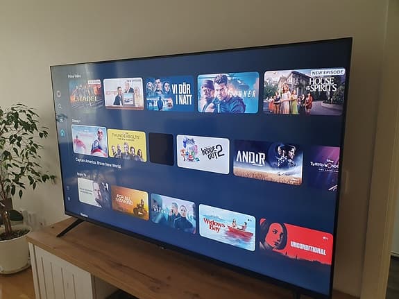 Samsung smart TV 65 tum svart