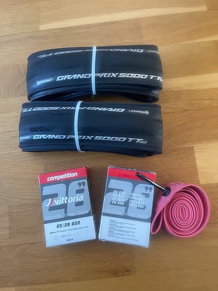 Premium däck & slangar – GP5000 TT + Vittoria latex, knappt använda!