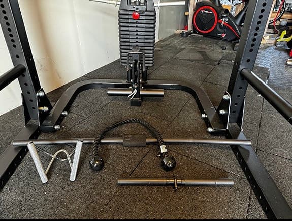 Body-Solid power rack med kabeldrag och träningsbänk
