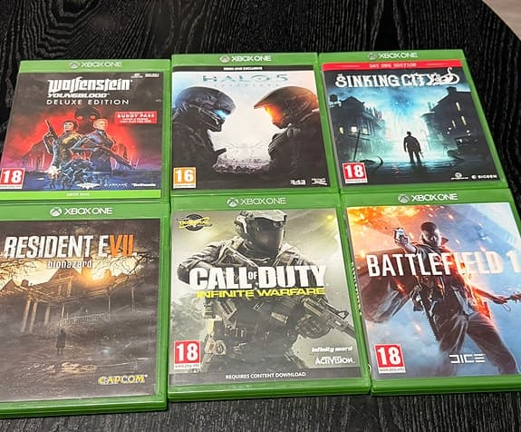 Microsoft Xbox One S konsol vit
