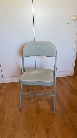 Klappstol i ljusgrön sammet