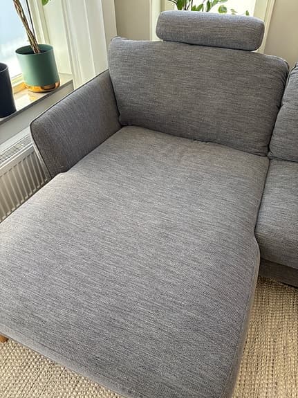 Grå soffa från Mio modell County