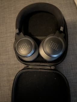 JBL live 770NC