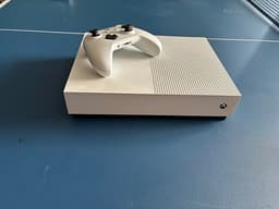 Microsoft Xbox One spelkonsol vit