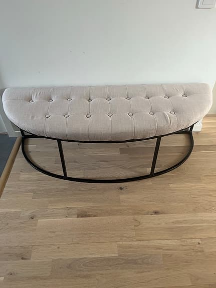 Gina klädd sittbänk från Mio