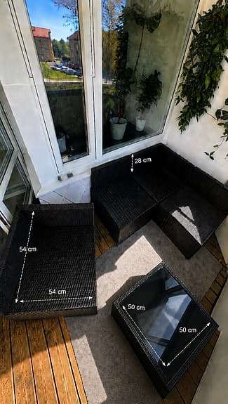 Utemöbler, lounge soffa med tillhörande bord