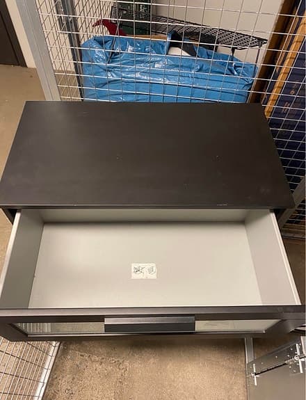 Ikea Brimnes Byrå med 3 lådor i svart.