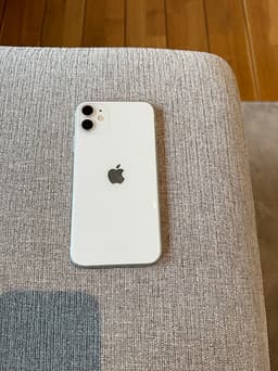Apple iPhone 11 64 GB vit
