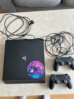 PlayStation 4 PRO (1 TB)