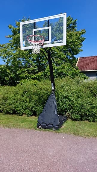 Basketkorg Basketställning Spalding Planka 153cm bred Full höjd
