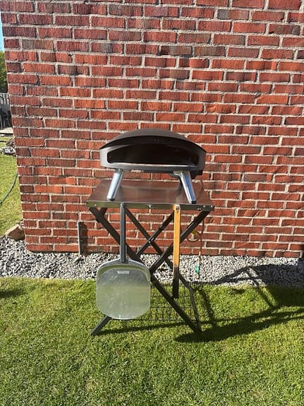 Pizzaugn inkl. Bord, skydd och andra tillbehör