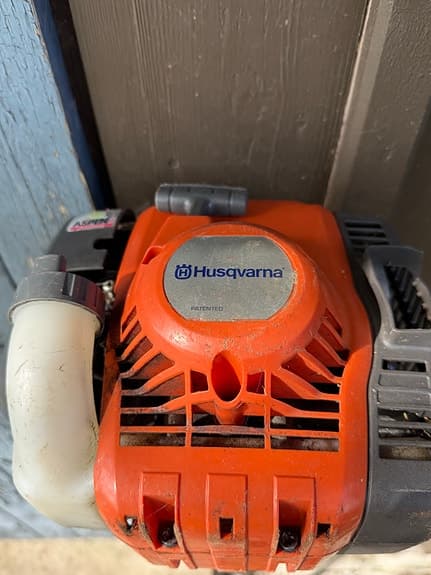Husqvarna 122C grästrimmer bensin