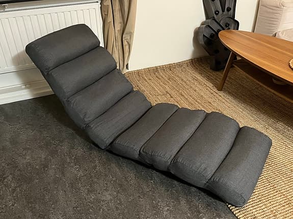 Varossa Chaise Lounge Chair - lazy chair (gratis leverans)