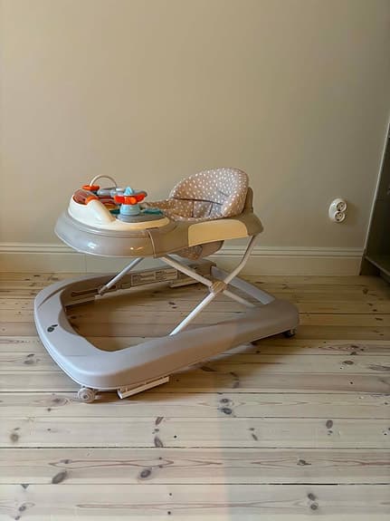 Gå-stol från beemoo play