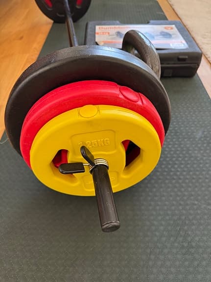 Hantelset 20 kg och kettlebell 12 kg + övriga vikter
