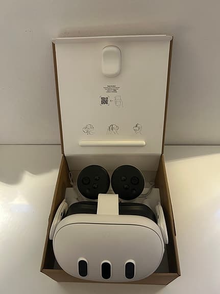 VR-headset Meta Quest 128 GB med handkontroller