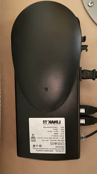 Elektrisk höj och sänkbart skrivbord