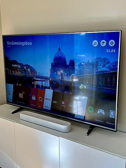LG 65” Ultra HD 4K Smart TV