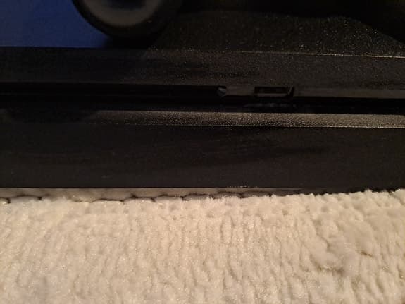 Sony Playstation 4 spelkonsol med handkontroller