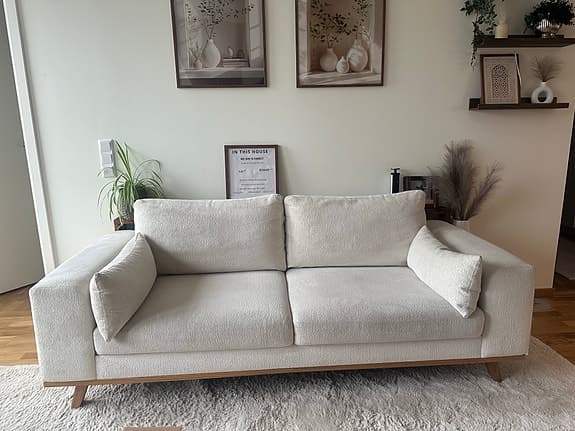 Copenhagen Soffa 2-3 sits som ny. Ny pris 14999!!