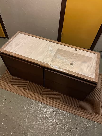 INR badrumskommod 120 cm med högerställt tvättställ