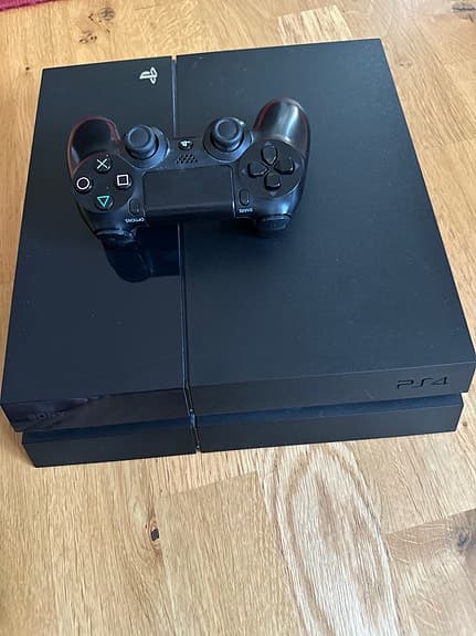 Sony Playstation 4 spelkonsol svart