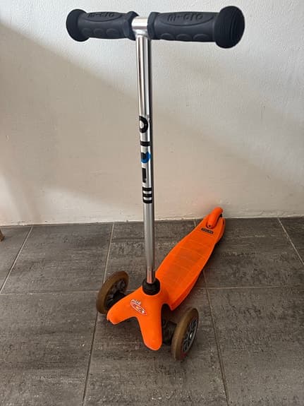 Micro Mini Kickboard sparkcykel orange