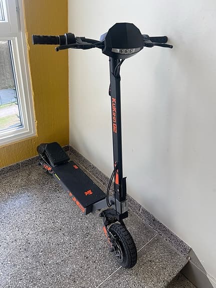 elsparkcykel svart/orange