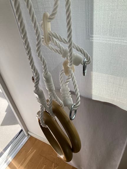 Abilica gymnastikringar med rep beige
