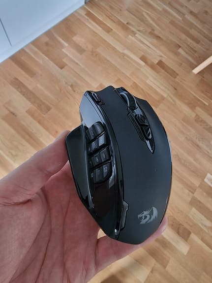 Redragon gamingmus svart