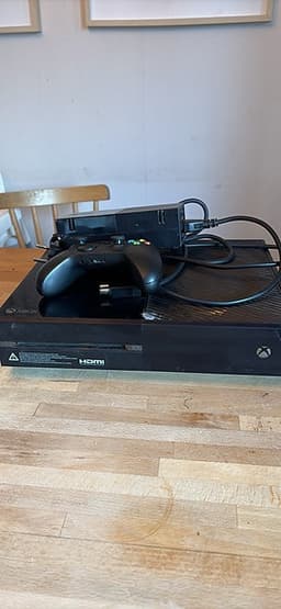 Microsoft Xbox One spelkonsol