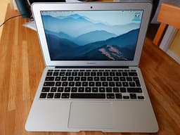 MacBook Air 11 tum tidigt 2015 med nytt batteri