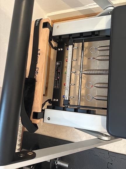 Pilates reformer Align- Pilates för studiobruk