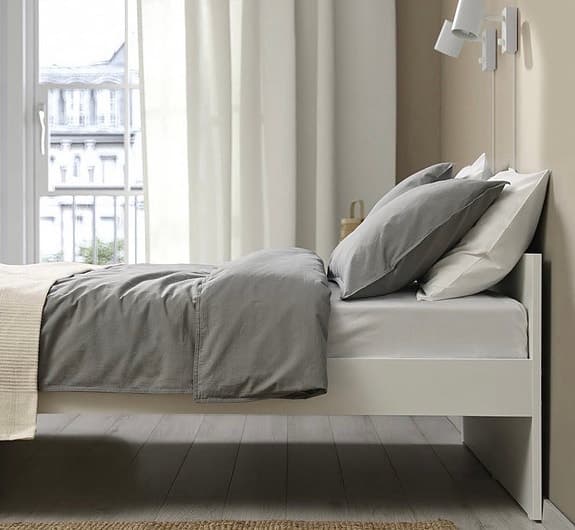 VIHALS IKEA sängstomme med EXTRASÄNG