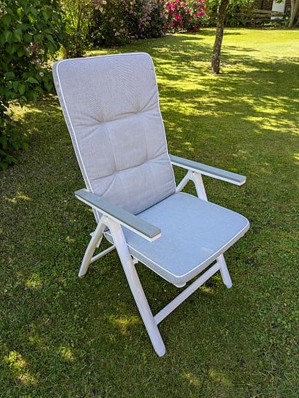 Mio positionsstol för trädgården eller balkongen