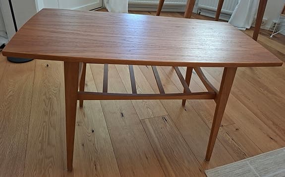 Ikea soffa och 50 talsbord