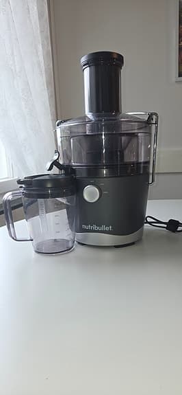 Nutribullet® Juicer (800W)Kraftfull och smidig juicepress i toppskick