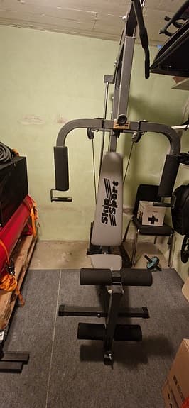 Skip Sport multigym och träningscykel