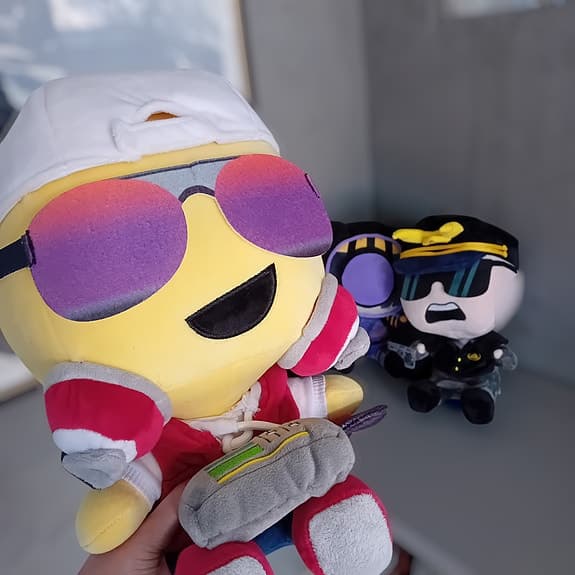 Roblox Tower Defense Accelerator,  Commander och DJ-Booth plushies
