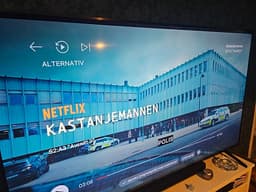 55 tum UHD Samsung i bra skick