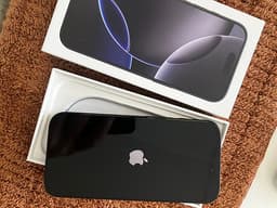 Apple iPhone 16 Pro 128 GB svart 92%