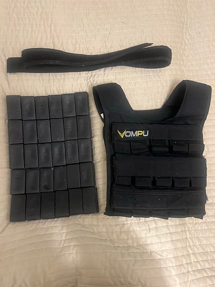 OMPU viktväst 30kg  svart