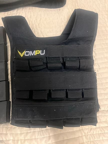 OMPU viktväst 30kg  svart