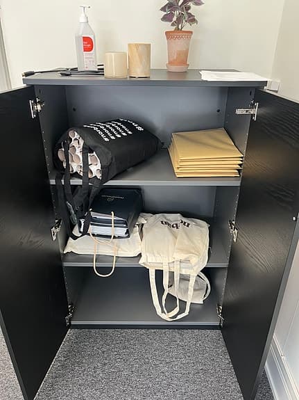 IKEA GALANT svart förvaringsskåp med hyllor